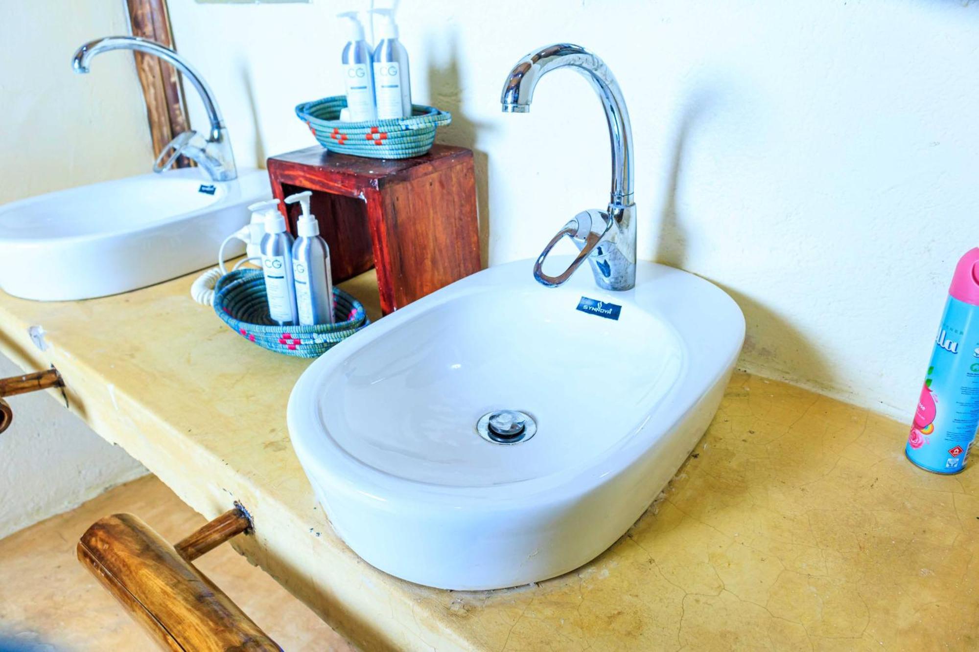 Samburu Elephant Lodge Isiolo Екстериор снимка